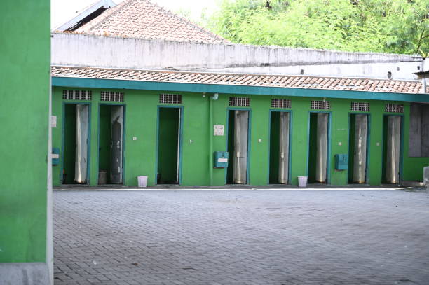 Portable restroom solutions in Toledo, OR